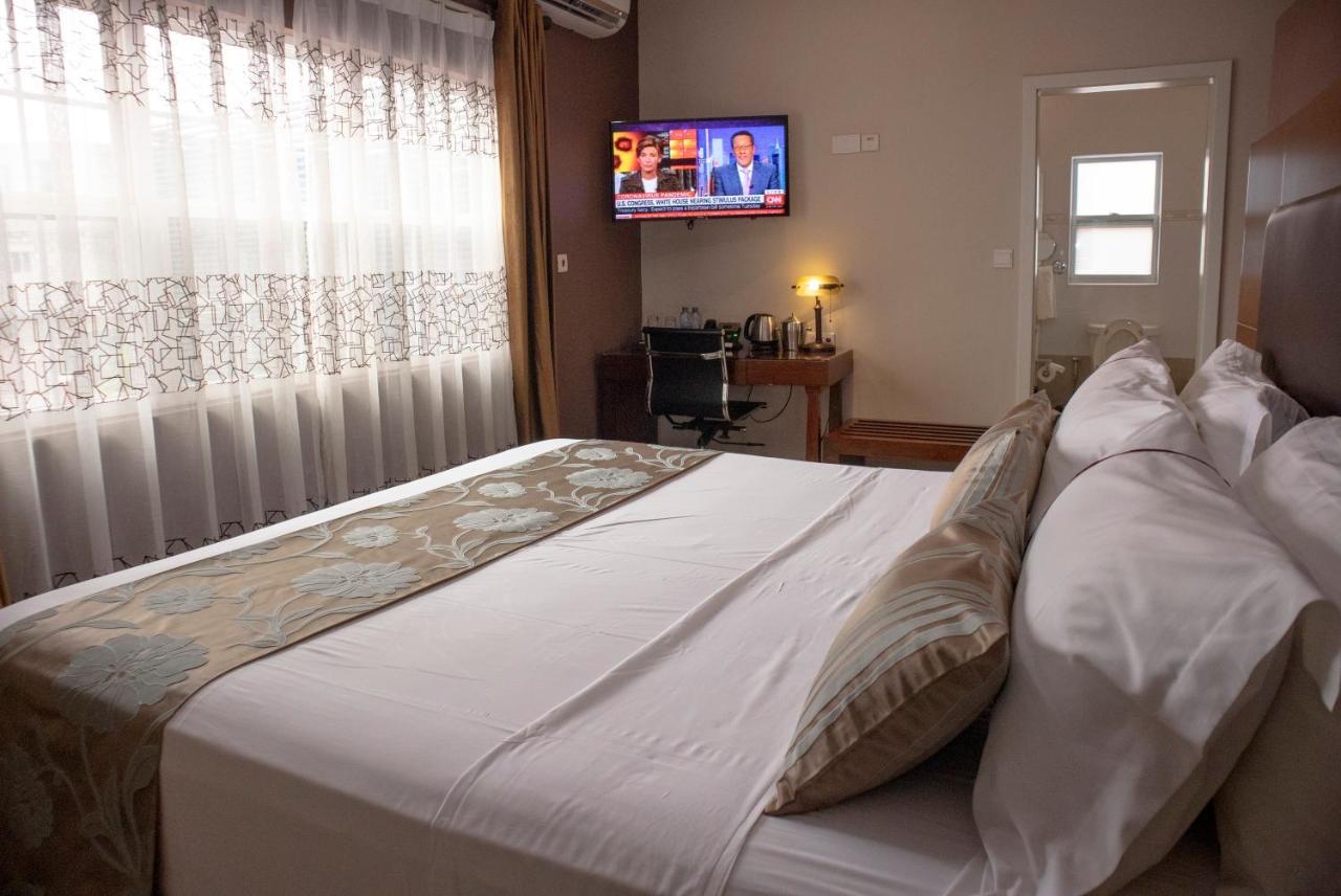 Frederick'S Lodge Kumasi Buitenkant foto
