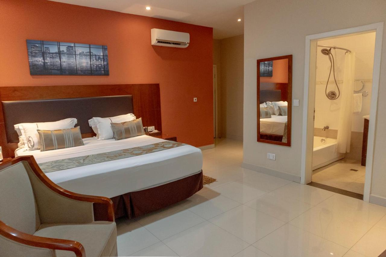 Frederick'S Lodge Kumasi Buitenkant foto