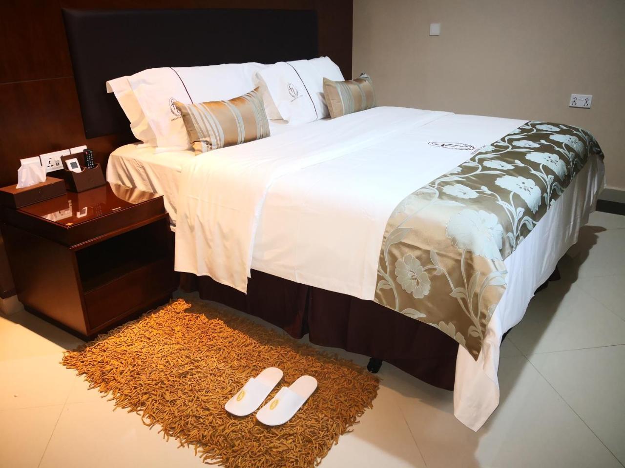 Frederick'S Lodge Kumasi Buitenkant foto